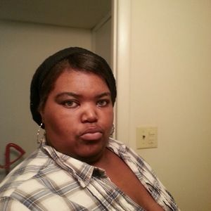 Meet your Posher, Lacey